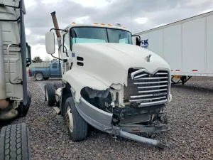 Mack 600 10.8L 6 2011