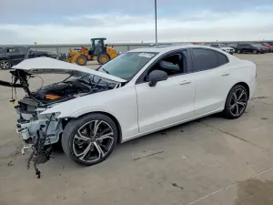 Volvo S60 2.0L 4 2024