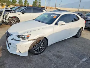 Lexus IS 2.0L 4 2016