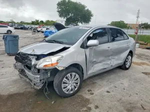 Toyota Yaris 1.5L 4 2010