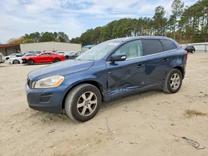 Volvo XC60 3.2L 6 2012