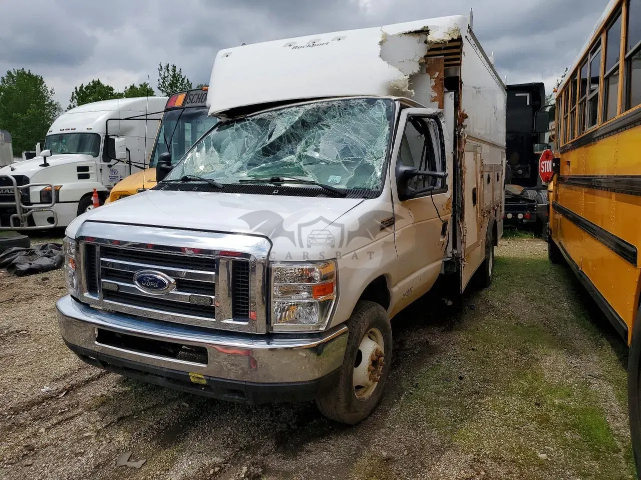 Ford Econoline 6.8L 10 2019