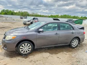 Toyota Corolla 1.8L 4 2013