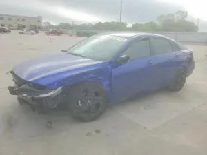 Hyundai Elantra 2.0L 4 2026