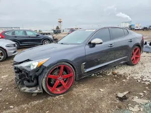 Kia Stinger 2.0L 4 2020