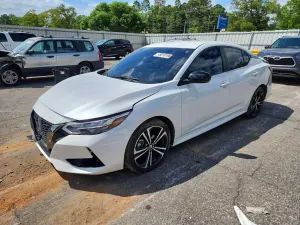 Nissan Sentra 2.0L 4 2023