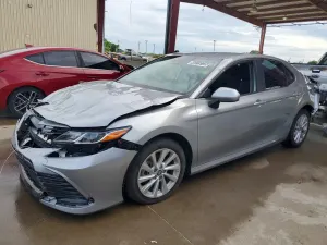 Toyota Camry 2.5L 4 2021