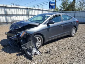 Hyundai Elantra 2.0L 4 2020