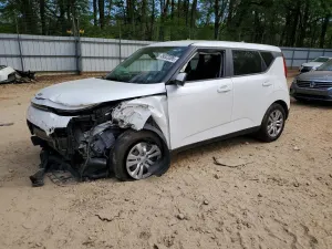 Kia Soul 2.0L 4 2022