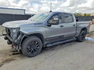 Chevrolet Silverado 1500 4.3L 6 2020