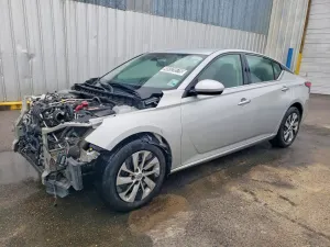 Nissan Altima 2.5L 4 2023
