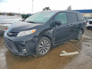 Toyota Sienna 3.5L 6 2018