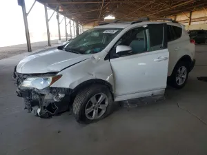 Toyota Rav4 2.5L 4 2013