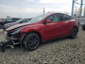 Tesla Model Y 2025