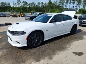 Dodge Charger 5.7L 8 2021
