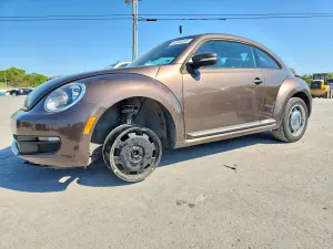Volkswagen Beetle 2.5L 5 2013