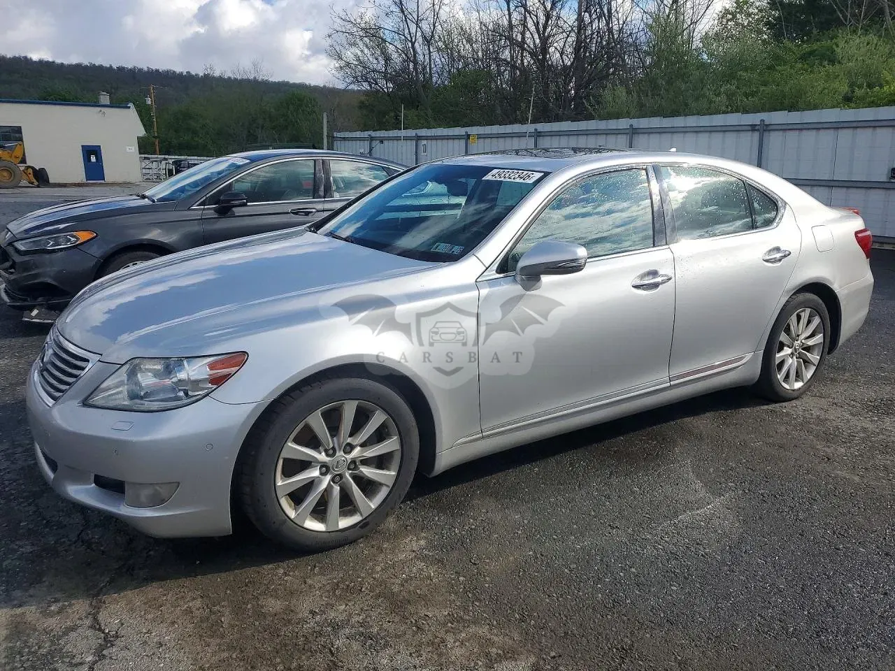 Lexus LS 4.6L 8 2012
