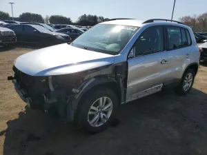 Volkswagen Tiguan 2.0L 4 2017