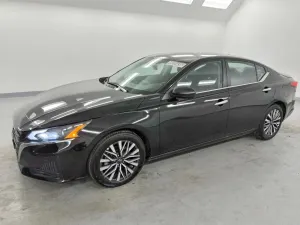 Nissan Altima 2.5L 4 2025