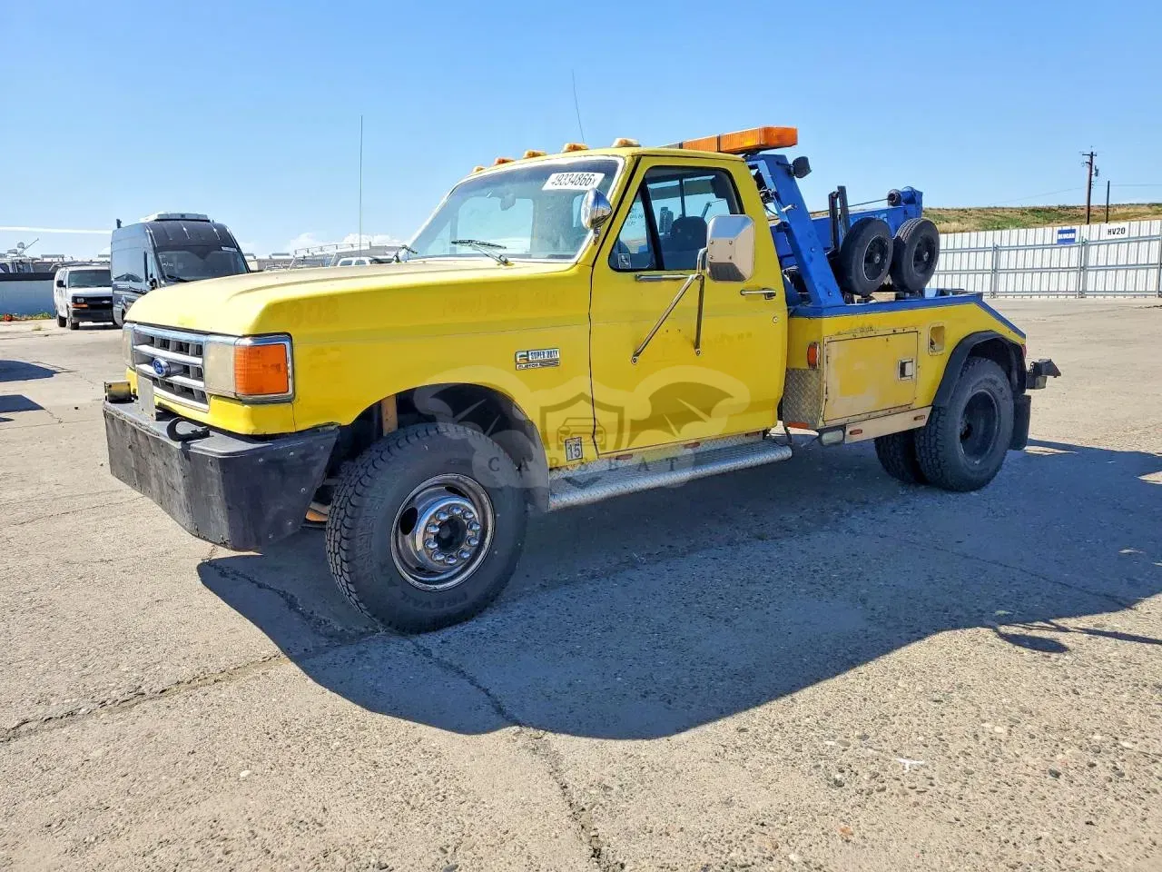 Ford F-450 7.3L 8 1988