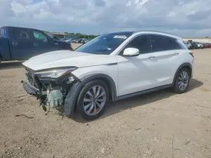 Infiniti QX50 2.0L 4 2020