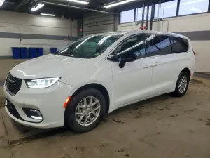 Chrysler Pacifica 3.6L 6 2025