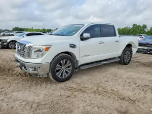 Nissan Titan 5.6L 8 2017