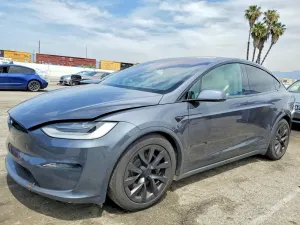 Tesla Model X 2023