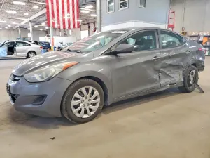 Hyundai Elantra 1.8L 4 2013