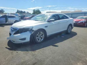 Ford Taurus 3.5L 6 2011