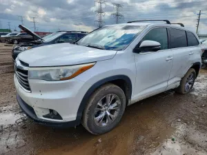 Toyota Highlander 3.5L 6 2016