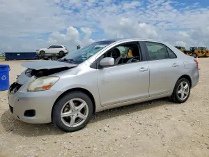 Toyota Yaris 1.5L 4 2012