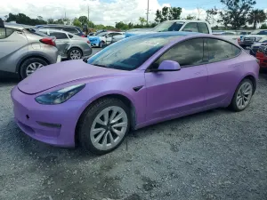 Tesla Model 3 2022