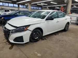 Nissan Altima 2.5L 4 2025