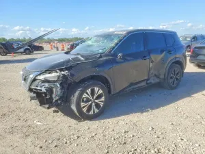 Nissan Rogue 2.5L 4 2021