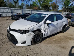 Toyota Corolla 1.8L 4 2019