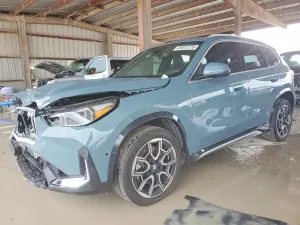 BMW X1 2.0L 4 2025