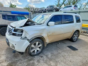 Honda Pilot 3.5L 6 2015