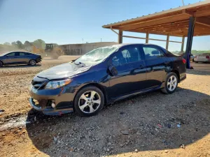 Toyota Corolla 1.8L 4 2013