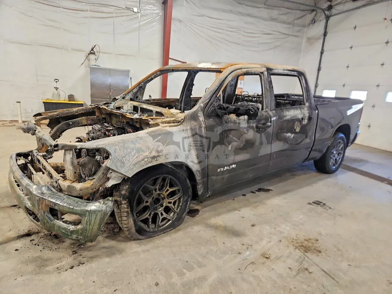 RAM 1500 5.7L 8 2024