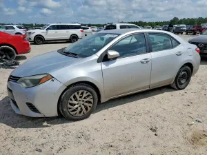 Toyota Corolla 1.8L 4 2016
