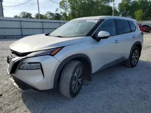 Nissan Rogue 2.5L 4 2021