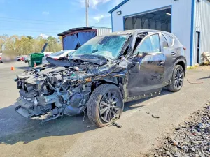Mazda CX-5 2.5L 4 2025