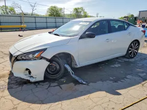 Nissan Altima 2.5L 4 2022