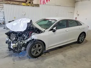 Kia K5 1.6L 4 2023
