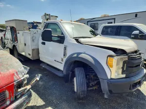 Ford F550 6.7L 8 2017