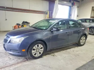 Chevrolet Cruze 1.8L 4 2013
