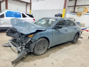 Nissan Sentra 2.0L 4 2026