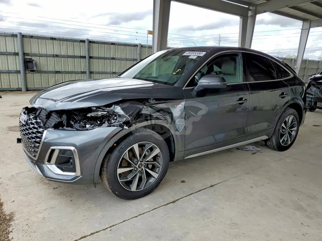 Audi Q5 2.0L 4 2023