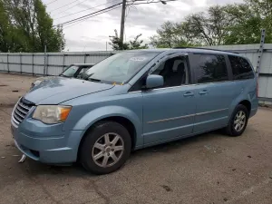 Chrysler Town & Country 3.8L 6 2010